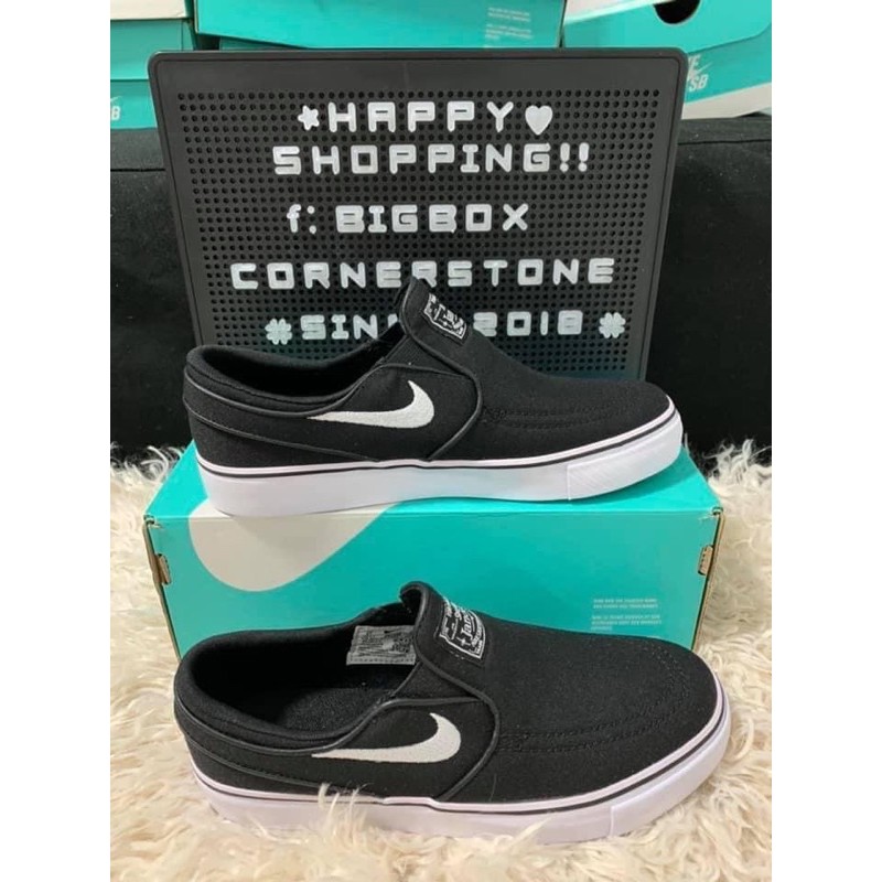 wmns nike sb charge cnvs slip