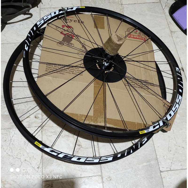 Mavic cross on sale one disc