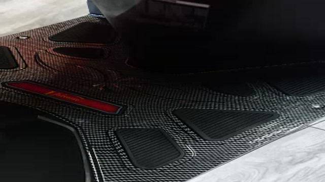 Honda Click 3 in 1 Carbon garnish (Click V2 V3 V4 125i &150i / Click ...