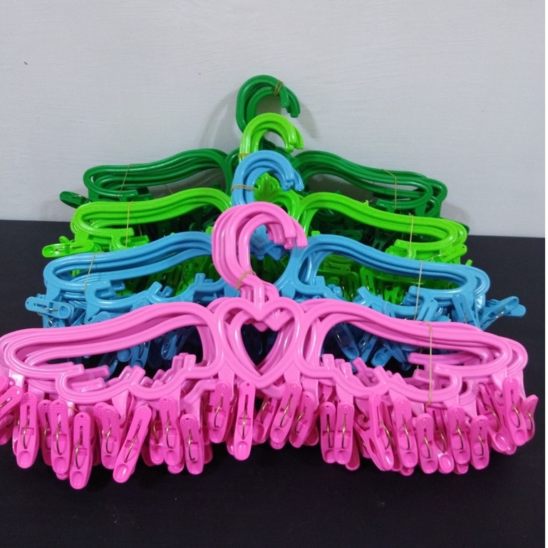 ♂6Pcs.Clothes Clip Hanger (Heart) Ge808 (Blue/Pink/Green) Shopee