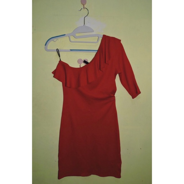 H&m divided 2024 red dress