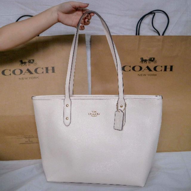 Coach bag white discount color