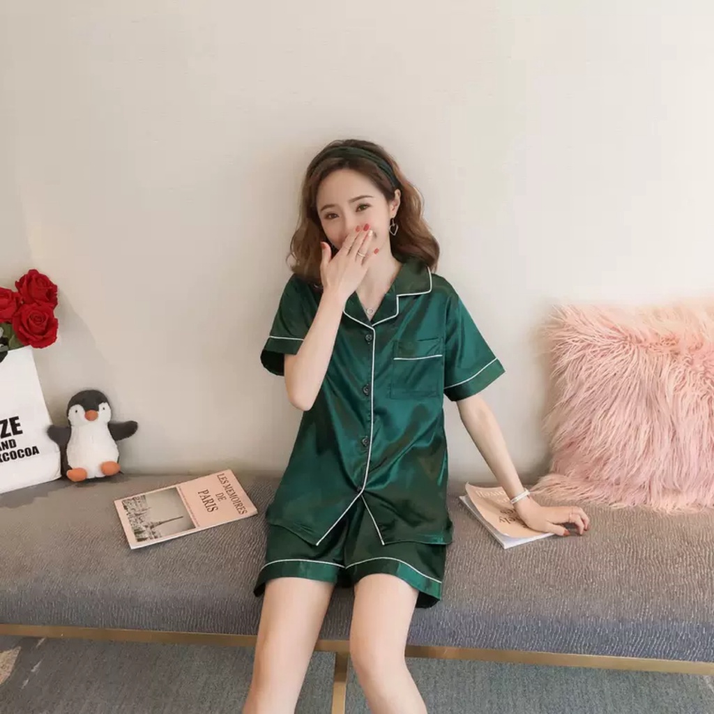 Smile Korean style silk short sleeve short pants plain pajamas ...