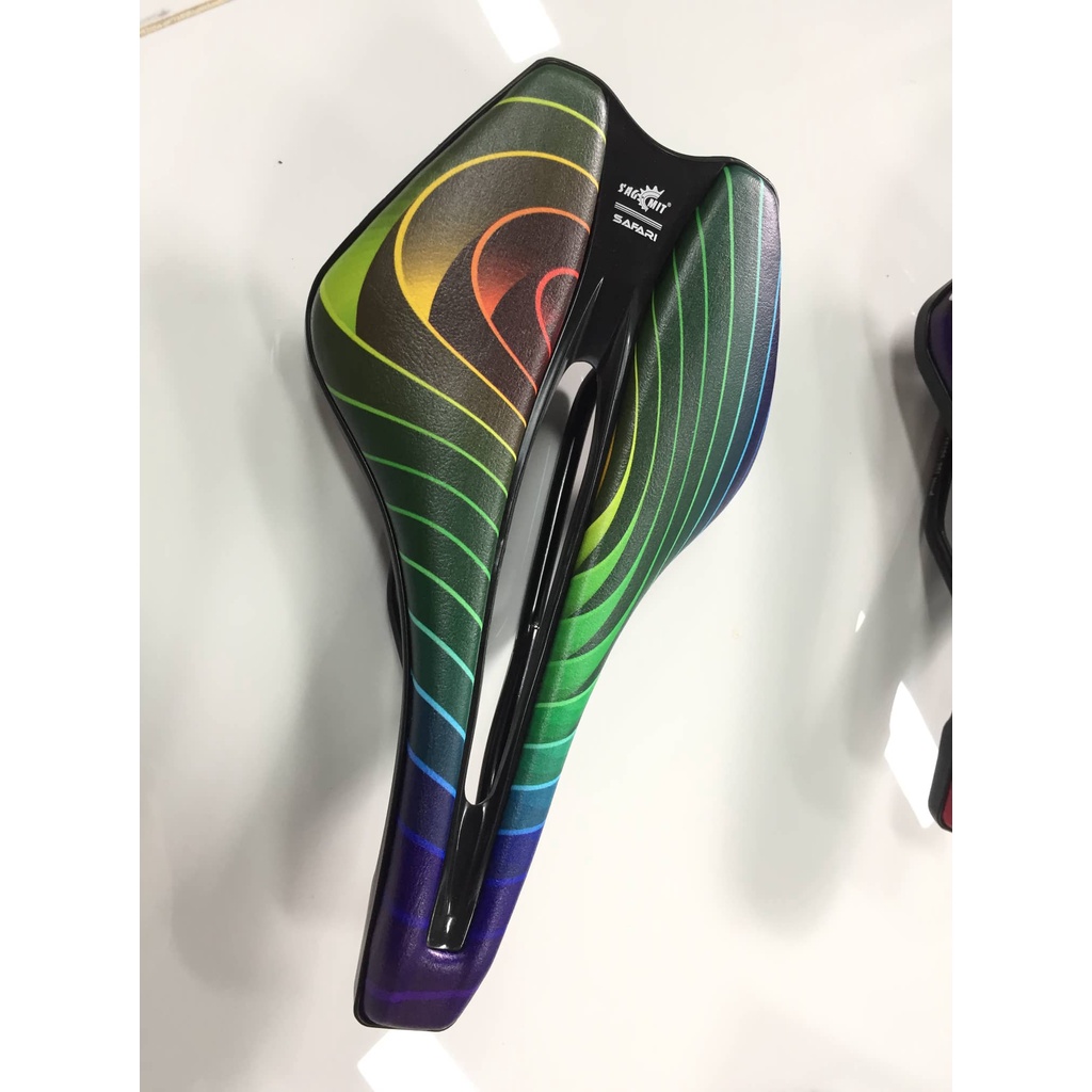 SADDLE SAGMIT SAFARI SUMMER DESIGN AND RED CLASSIC GEL | Shopee Philippines