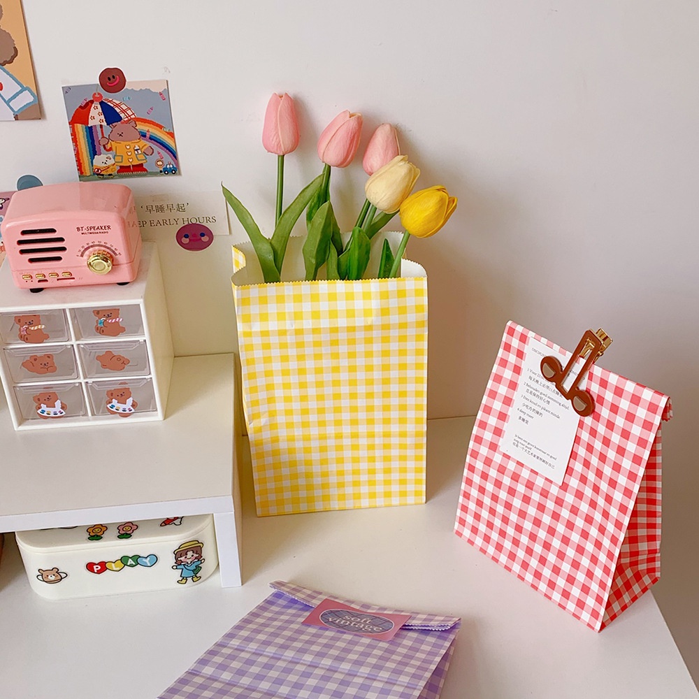 Paper discount bag storage