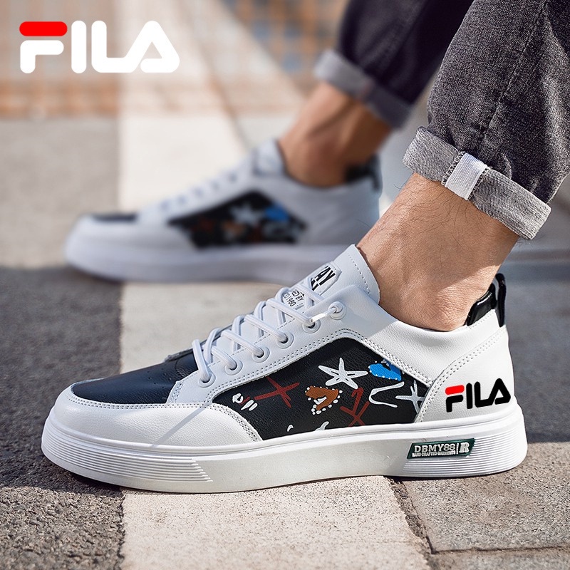 Fila white sale flat shoes