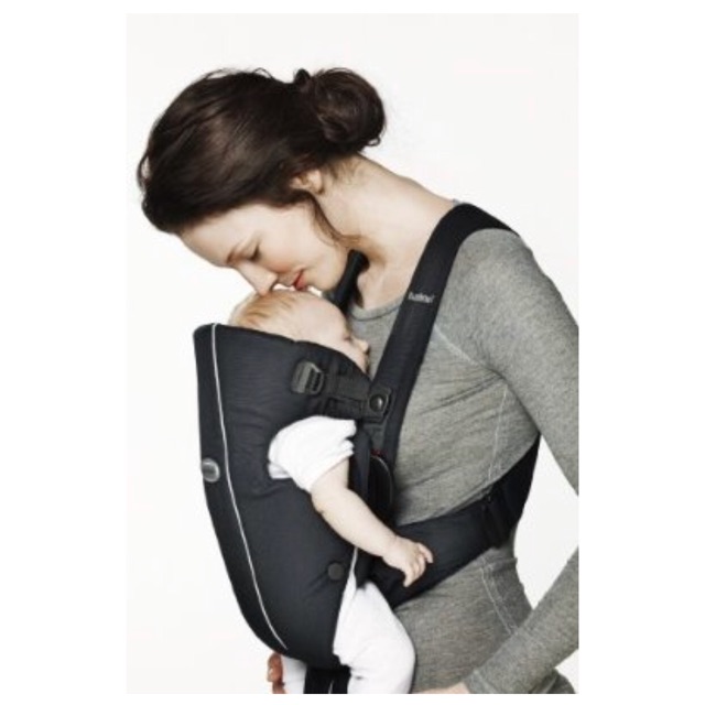 Baby bjorn carrier cheap safe for newborns