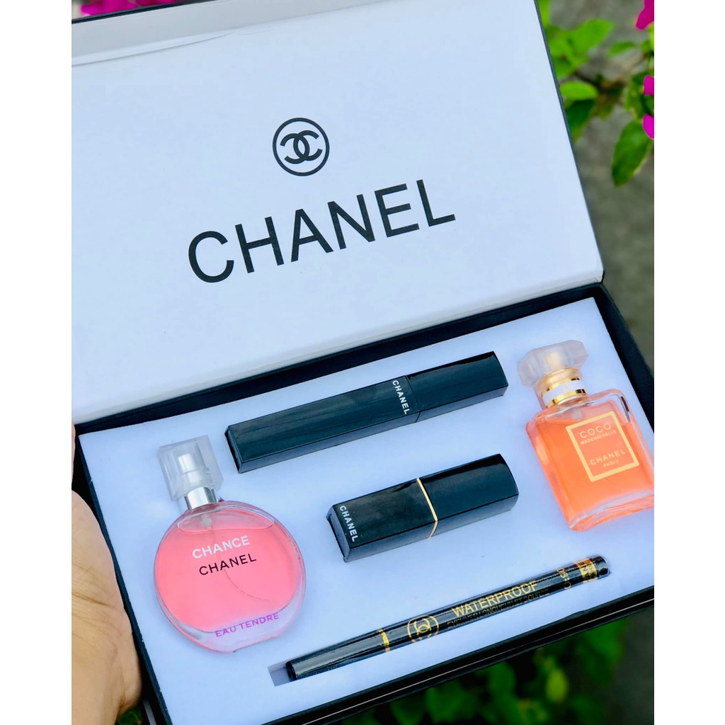 5 in 1 FASHION CHANEL PERFUME MAKEUP GIFT SET MAKE-UP GIFT SET FOR