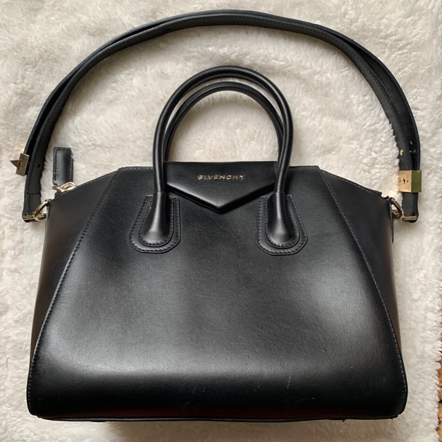 Givenchy antigona outlet medium gold hardware