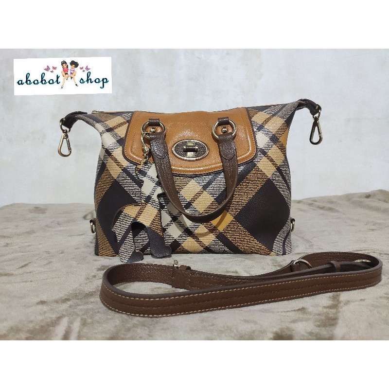 Hazzys hotsell sling bag