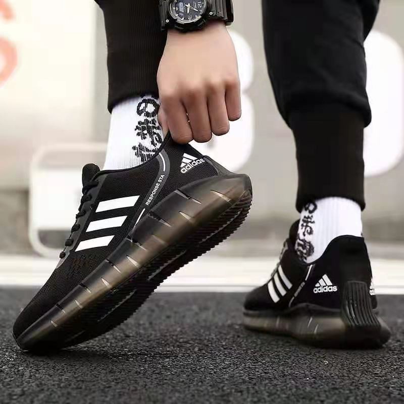 Adidas fashion outlet running shoes