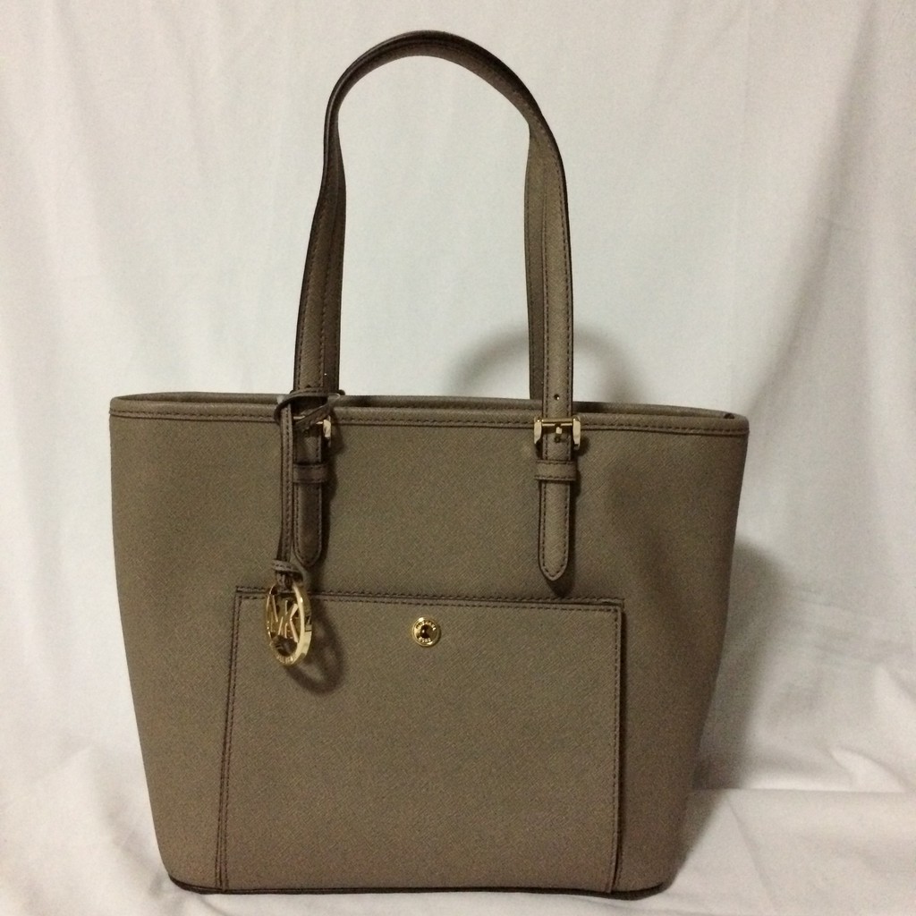 Michael kors best sale snap pocket tote