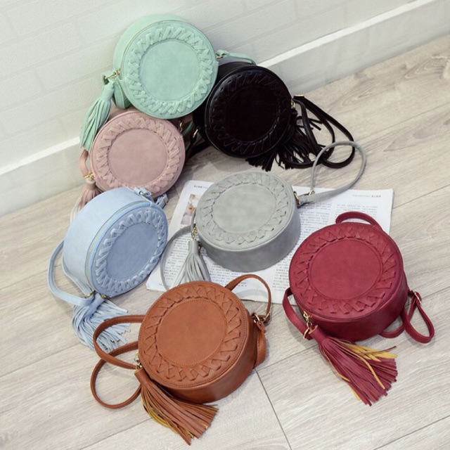 Sling bag hot sale circle