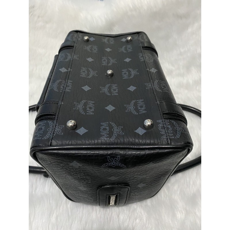 mcm speedy 25 black, Women's Fashion, Bags & Wallets, Purses & Pouches on  Carousell