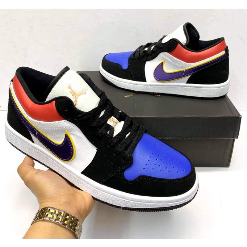 Jordan 1 low store lakers top 3