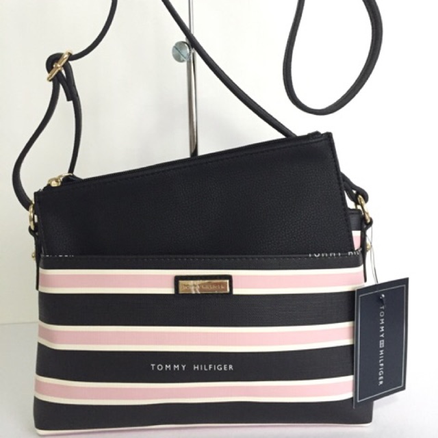 Tommy hilfiger crossbody online with pouch