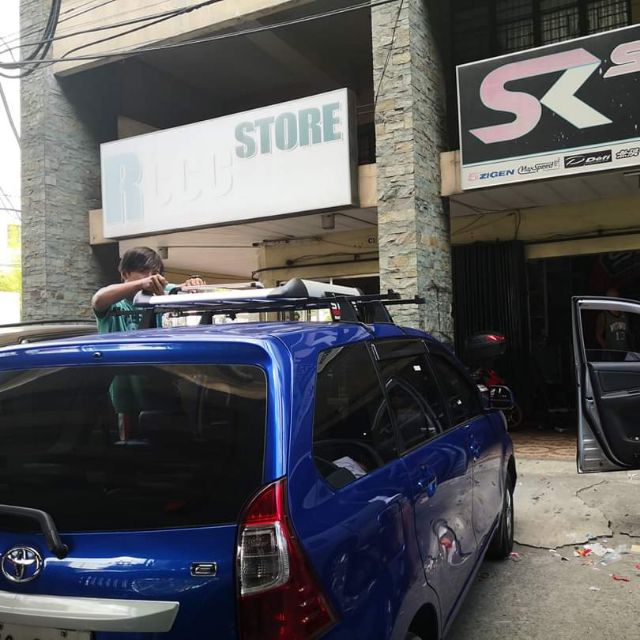 Toyota avanza roof online rack