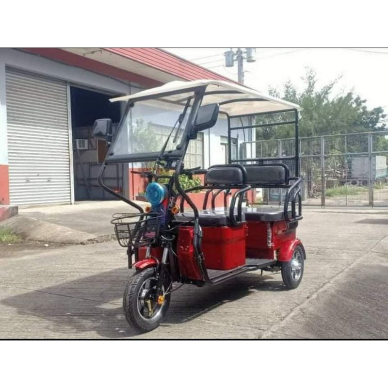 Electric bike shop with roof