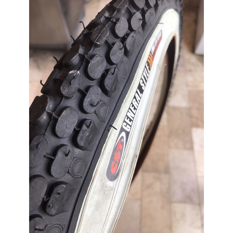 Sunlite City CST1218 Commuter Hybrid Bike Tires - 26 X 2.125 Black Pair For Comfort Riding