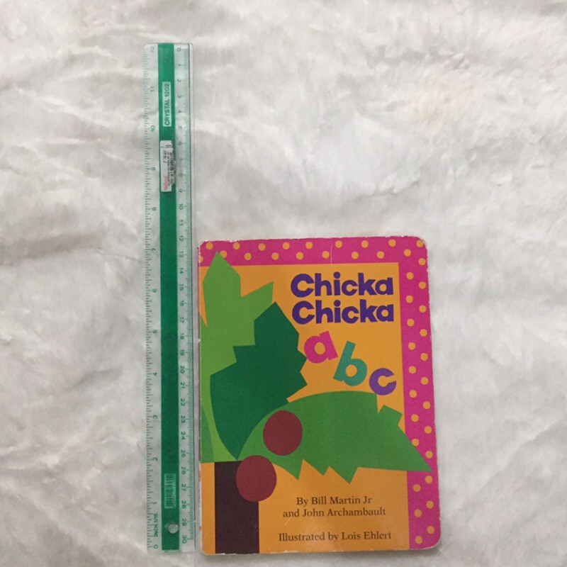 Chicka Chicka Abc Preloved Board Book Shopee Philippines