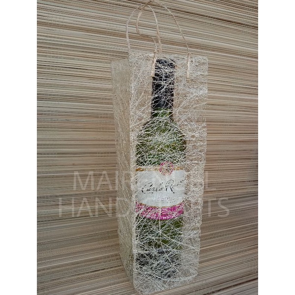 Plain/Colored Wine Holder/Gift Bag (Kindly read the description
