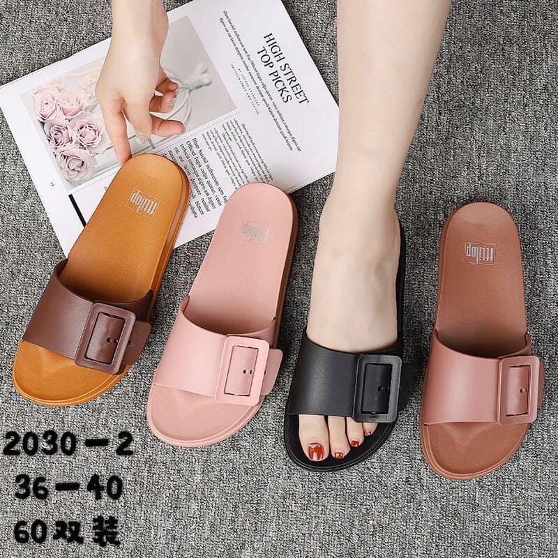 Top hot sale 1 slippers