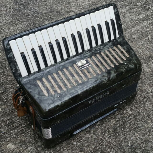 Yamaha accordion deals