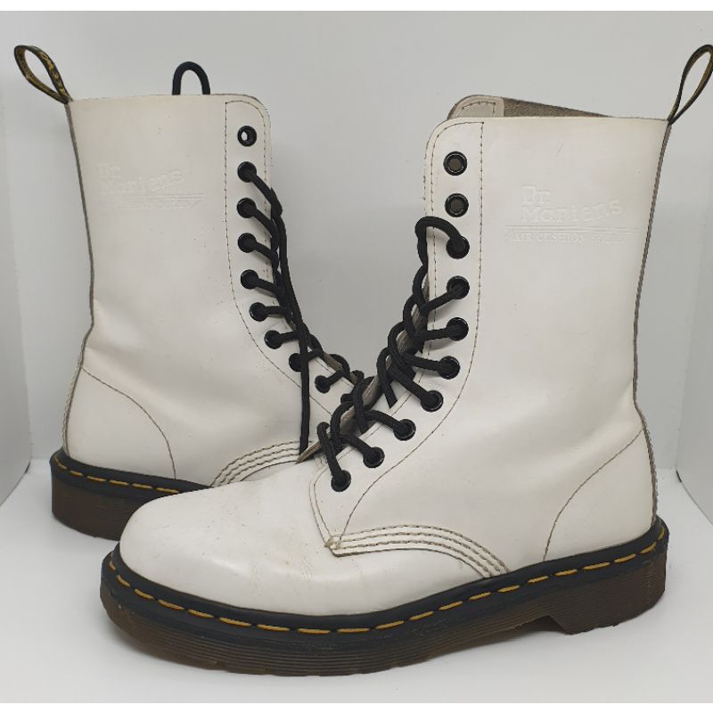 Dr cheap martens 10092