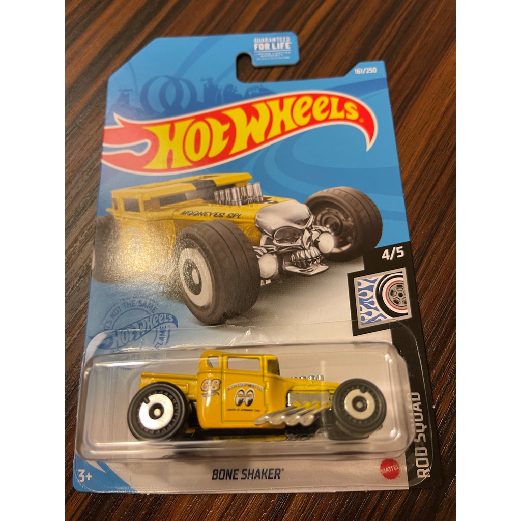 Hot Wheels - Rod Squad - Mooneyes Bone Shaker Yellow (B14) | Shopee ...