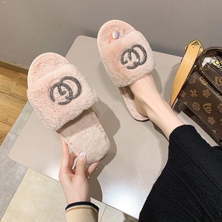 Gucci store indoor slippers