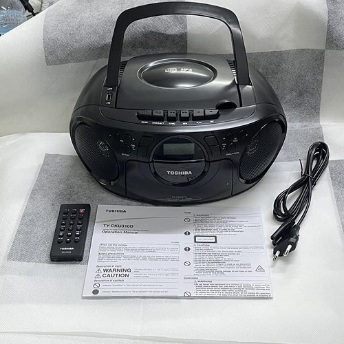 TOSHIBA TYCKU310 PORTABLE CD / USB RADIO CASETTE RECORDER ( BLACK