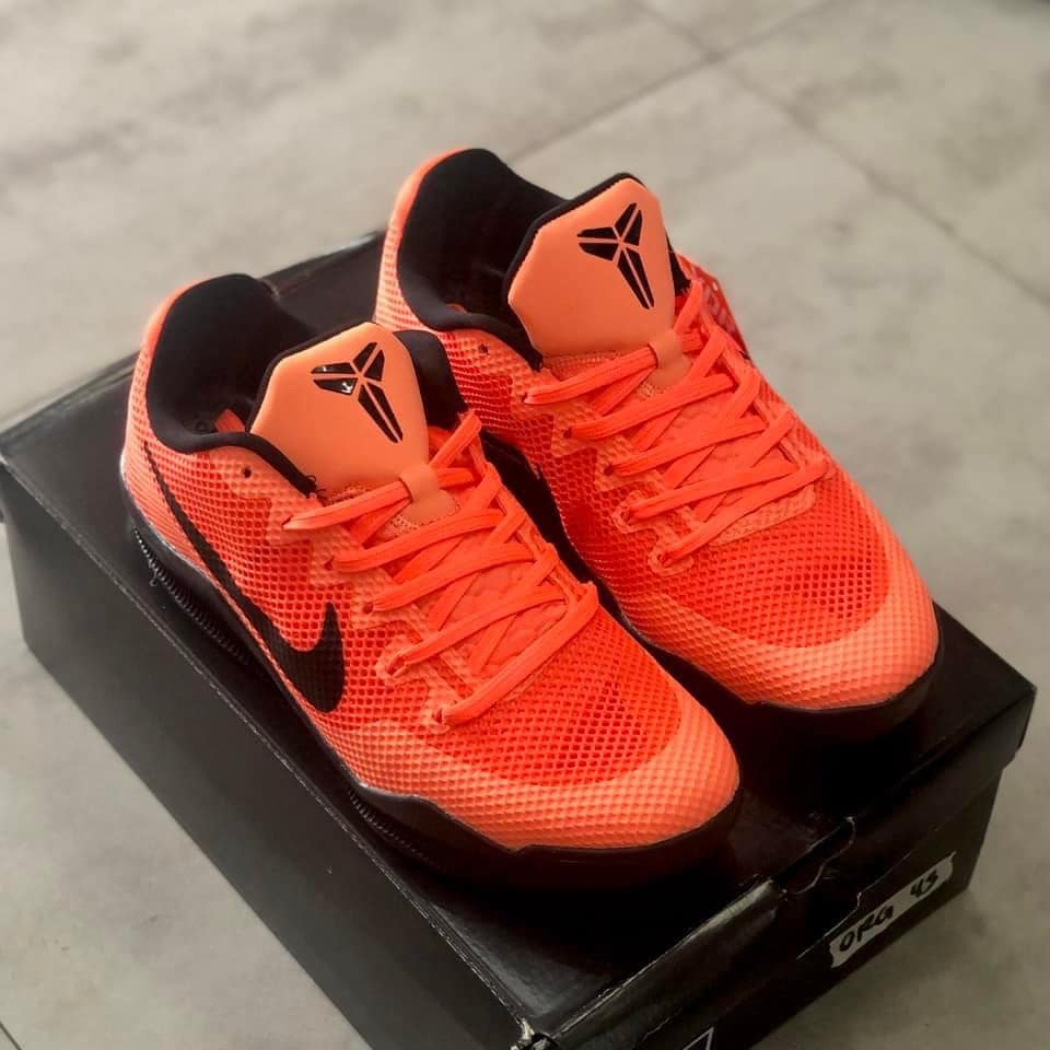 Kobe 11 outlet orange