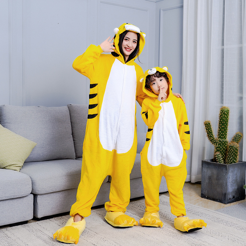 Anime Onesie Women Men Sleepwear Set Kigurumi Adult Women s pajamas Cute Yellow Tiger Cosplay Children Boys Girls pijama