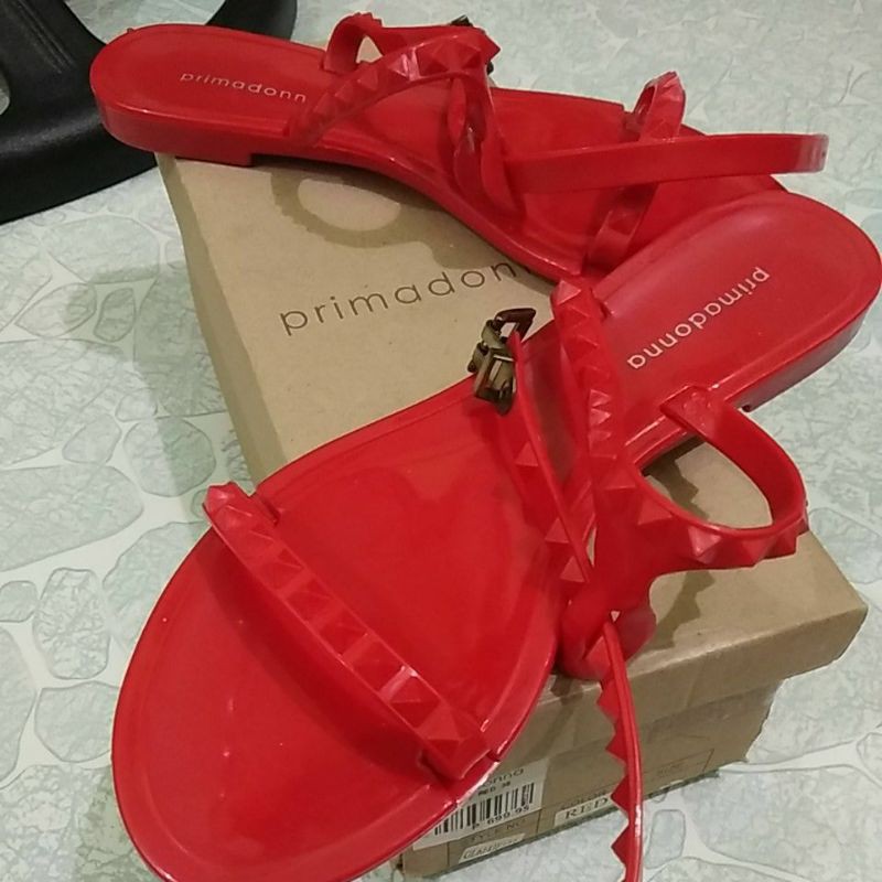 jelly sandals by primadonna