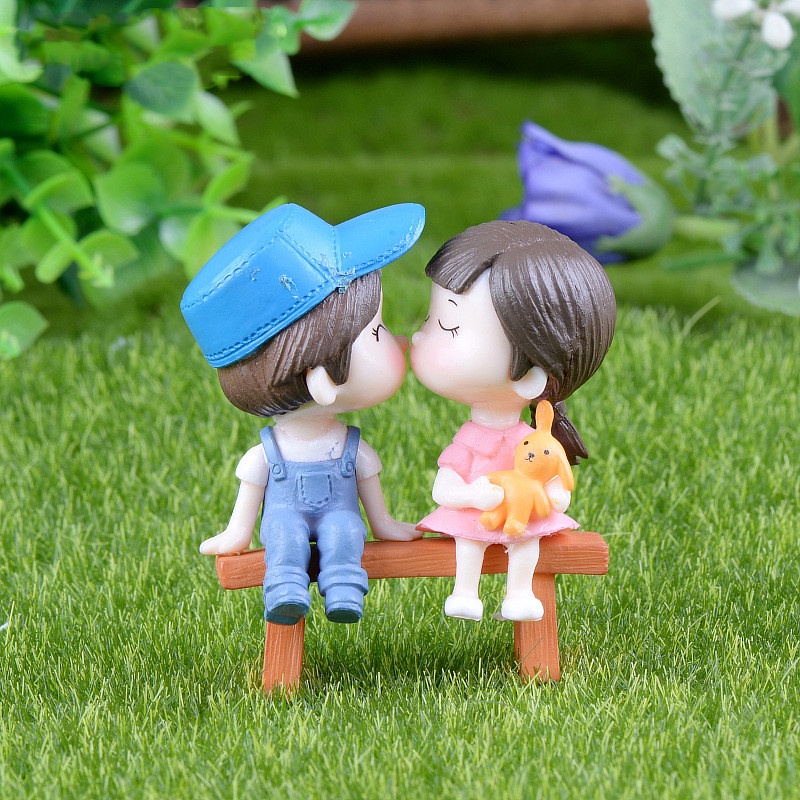 Mini Cute Statue Stool Couple Miniature Landscape Decoration Resin ...