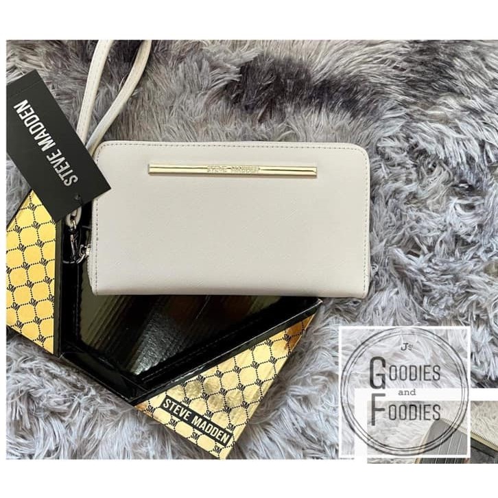 Steve madden wallet price new arrivals