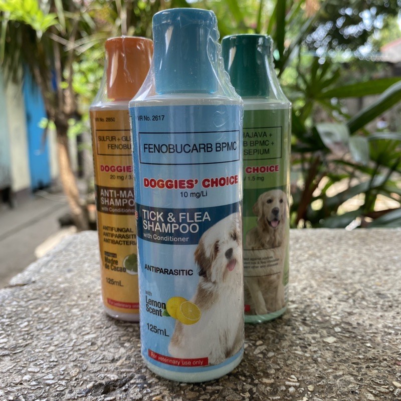 Doggies' Choice Tick and Flea Shampoo w/ Conditioner Lemon scent