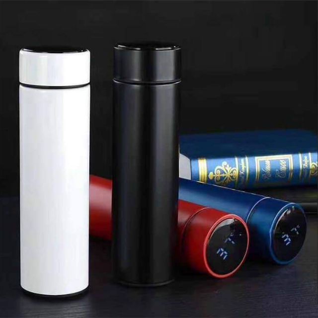 Smart Tumbler with LCD Temperature Display