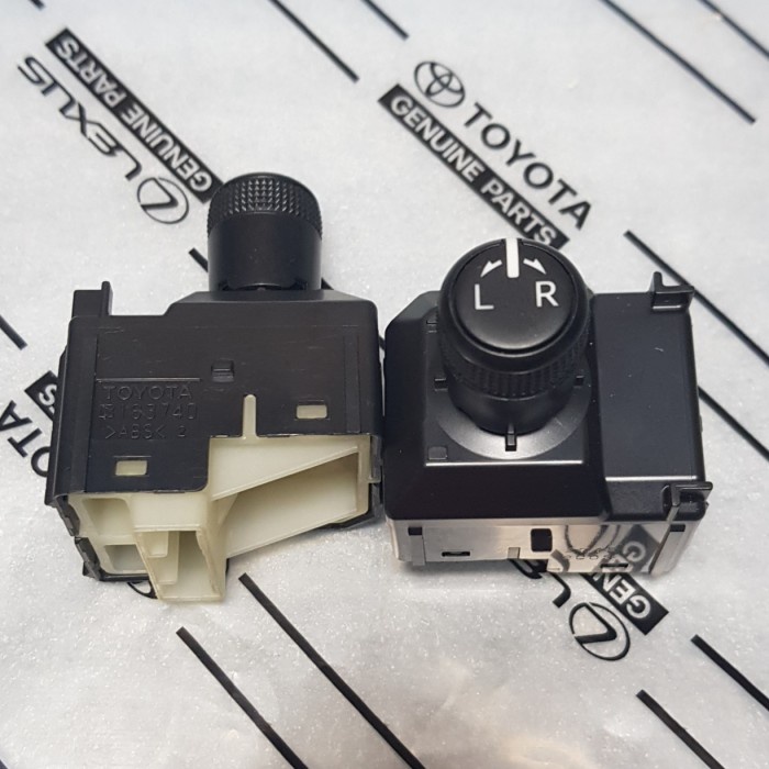Innova Rearview Mirror Switch Reborn And VRZ Fortuner | Shopee Philippines