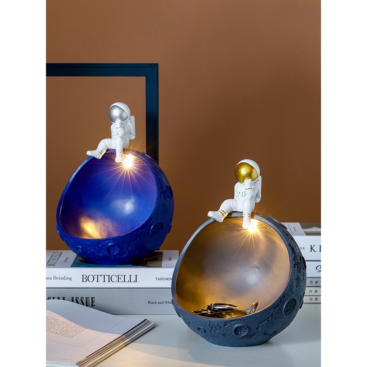 Nordic Modern Simple Creative Astronaut Key Storage | Shopee Philippines