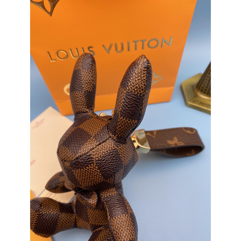 Stylish LV x Rabbit Keychain – CASESFULLY