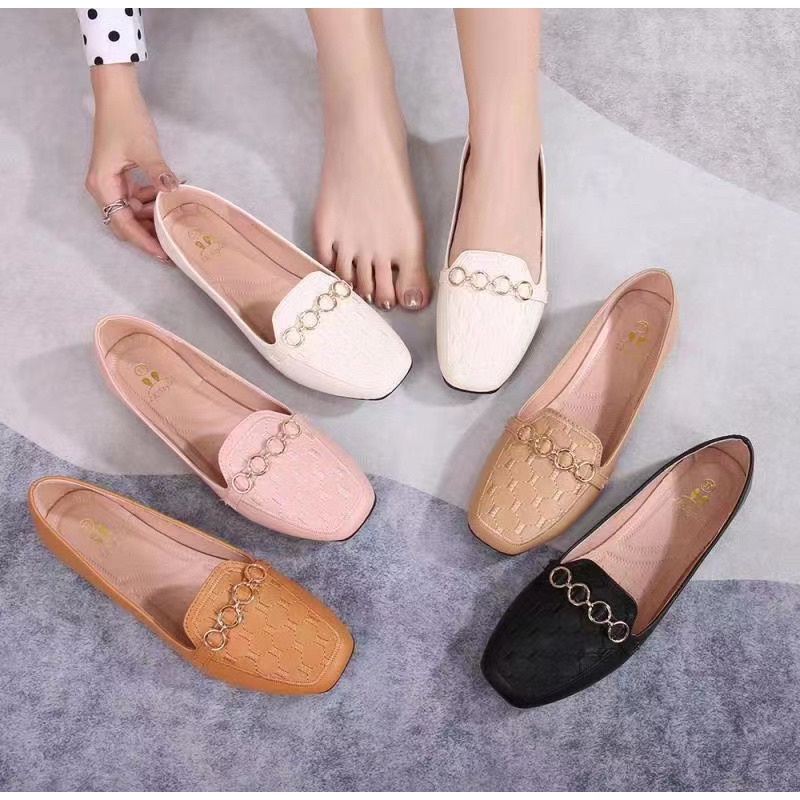 Flat hot sale shoes shopee