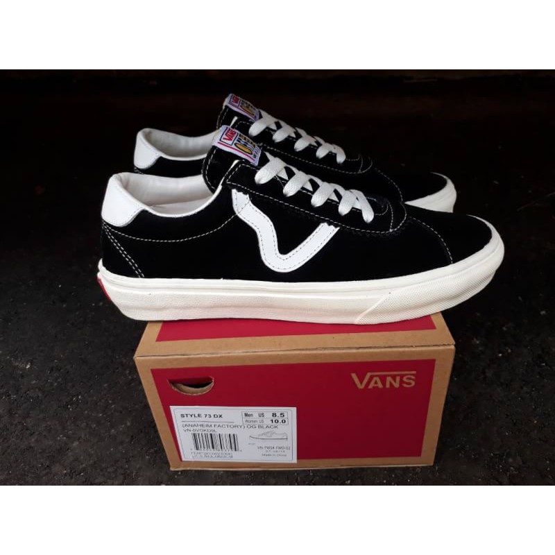 Vans anaheim hotsell 73 black