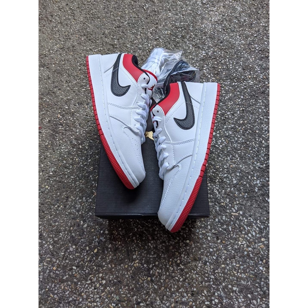 jordan 1 low white university red black