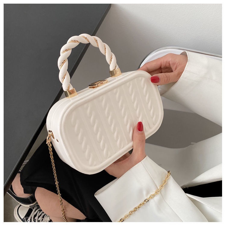 Trendy bags for on sale women