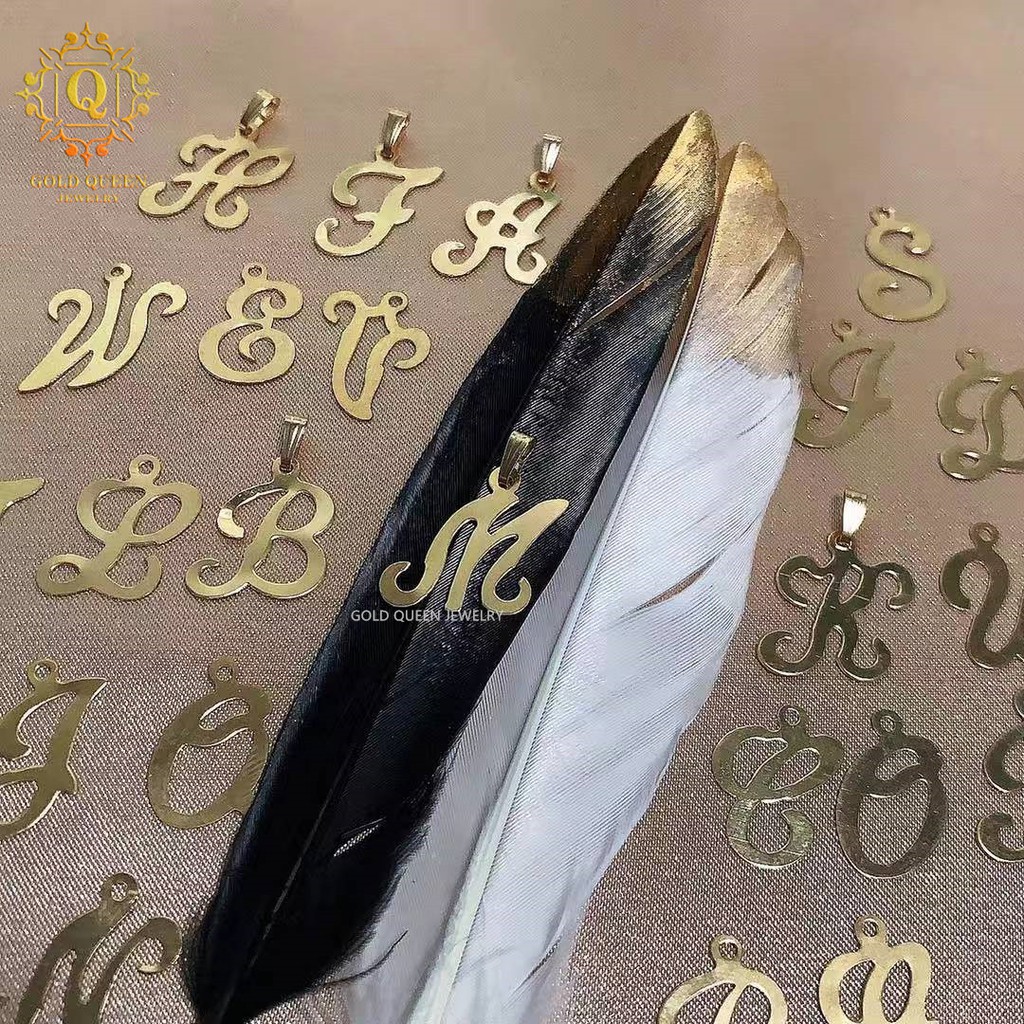 GOLD QUEEN HIGH QUALITY AUTHENTIC US 10K GOLD LETTER PENDANT(N-W ...