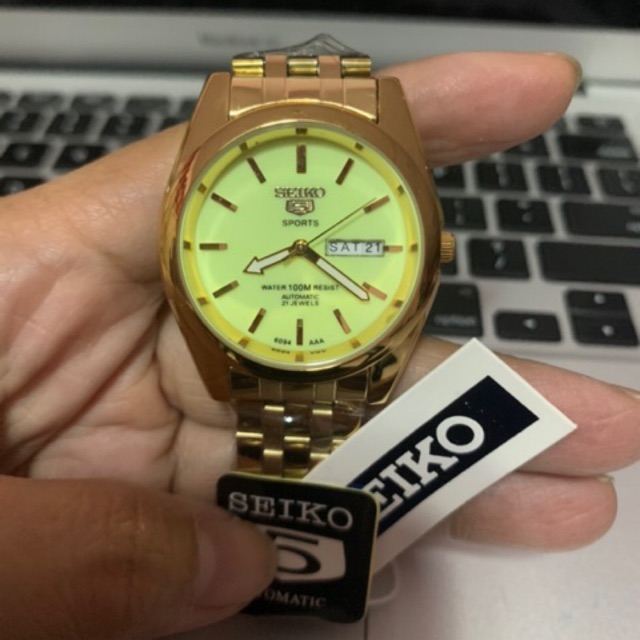 Seiko illuminated online watch