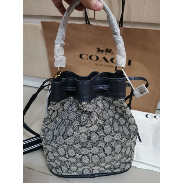 Coach Field Bucket Bag In Signature Chambray Shopee Philippines