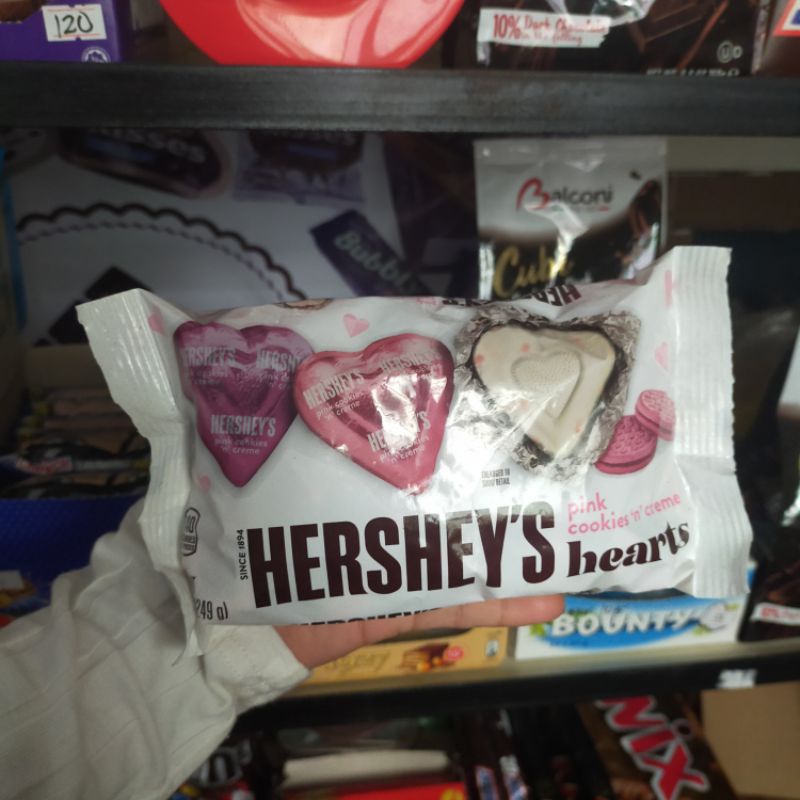 Hershey's Pink Cookies and Cream 249g Shopee Philippines