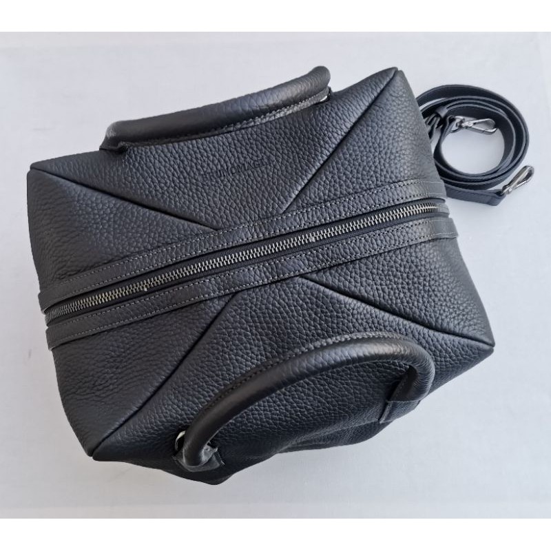 BRUNO MAGLI BLACK CUBO BAG Shopee Philippines